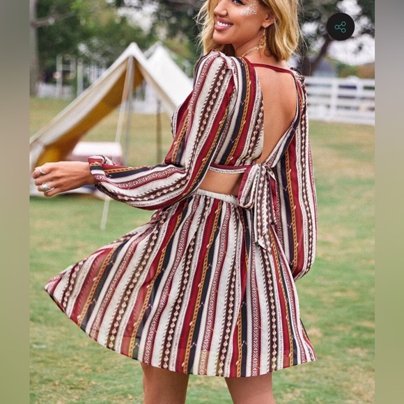 SHEIN Boho Printed Cut-Out Maxi Dress - Picture 2 of 8